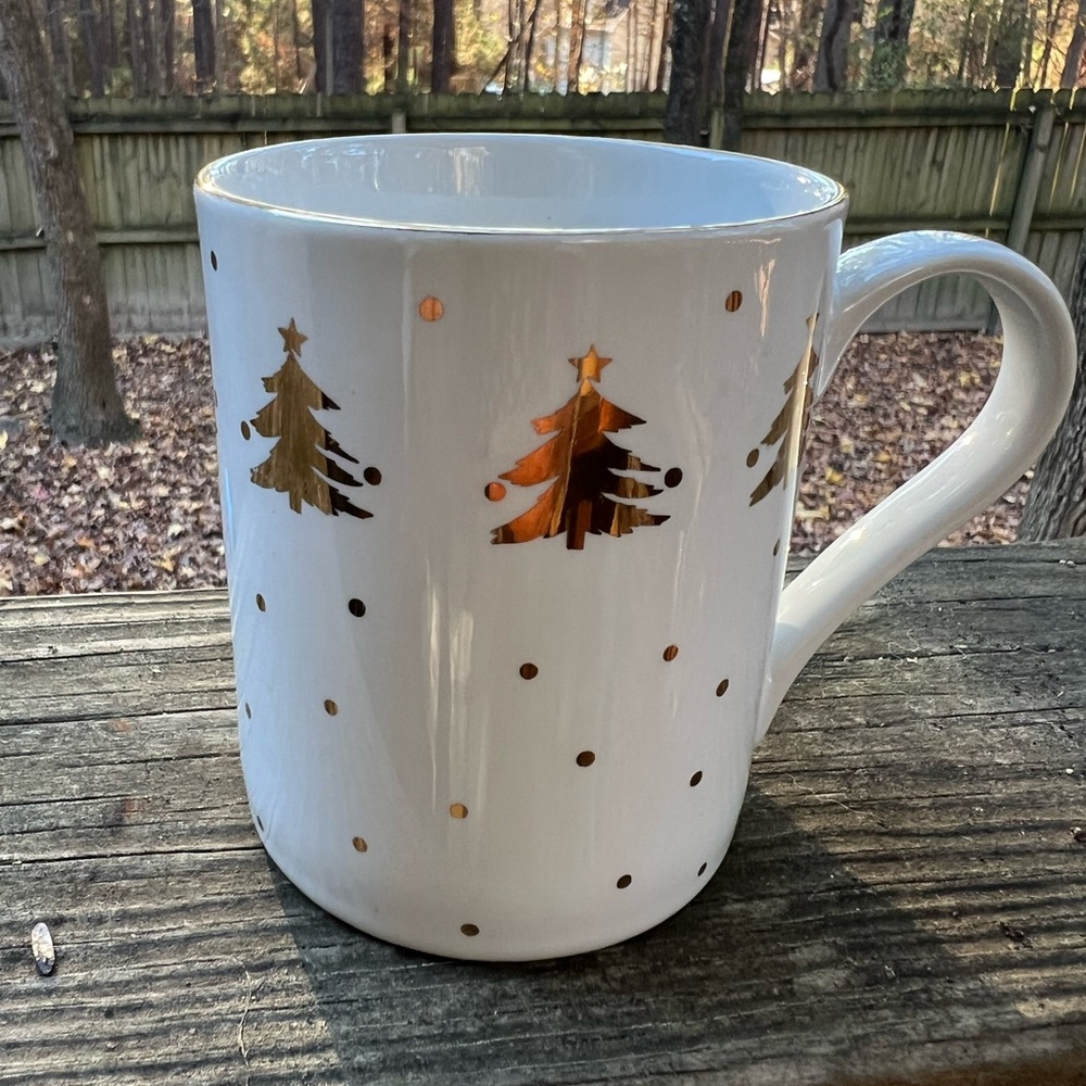 GOLDEN PINES by Tienshan RARE Gold Metallic Christmas Tree Ceramic Mug